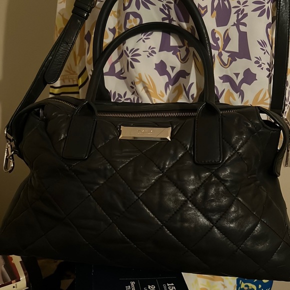 Dkny Handbags - DKNY Black Leather Quilted Handbag